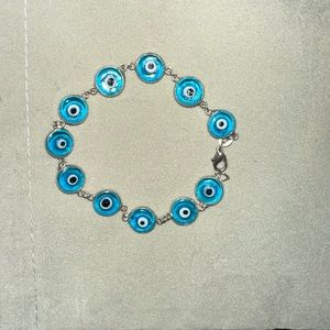 Glass evil eye bracelet